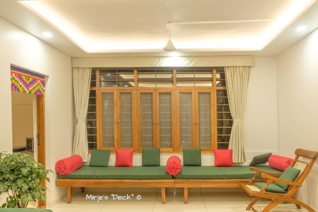 Mirje'S Deck - Homestay - Family Rooms Kolhapur Extérieur photo